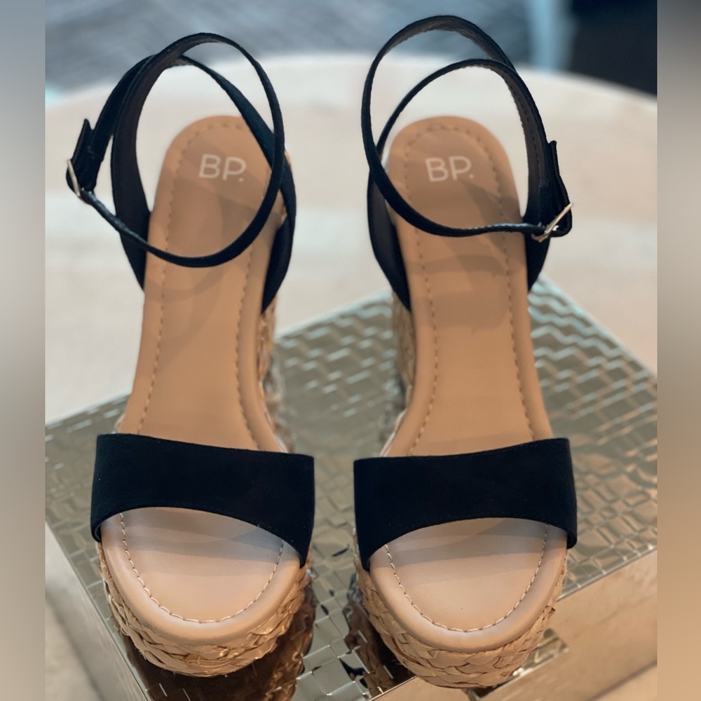 BP Nordstrom Sandals size 8 worn 1x. Perfect Condition. Pretty Ankle Strap !